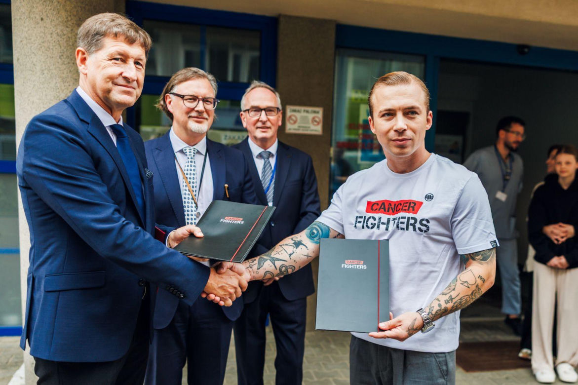 Miliony dla szczecińskiego szpitala od fundacji Cancer Fighters