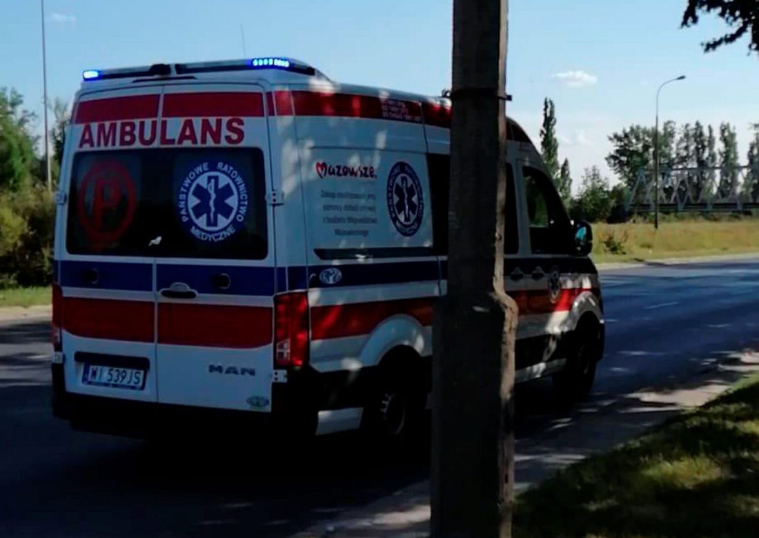 Nastolatkowie pomogli kierowcy autobusu, który zasłabł 