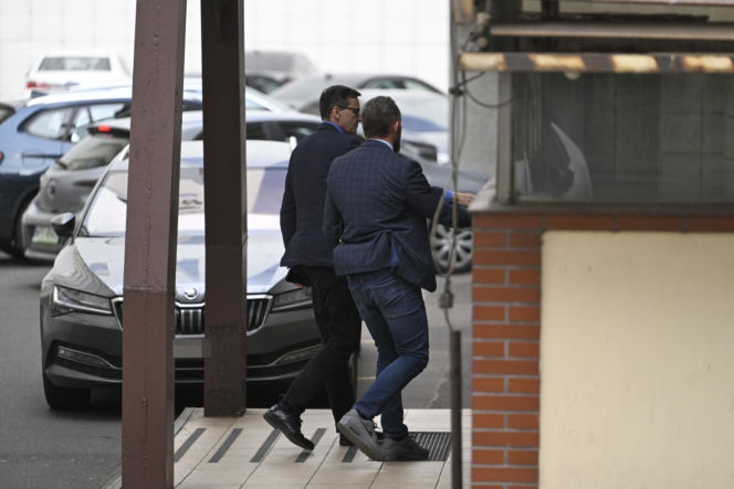 Pilna narada PiS na  Nowogrodzkiej