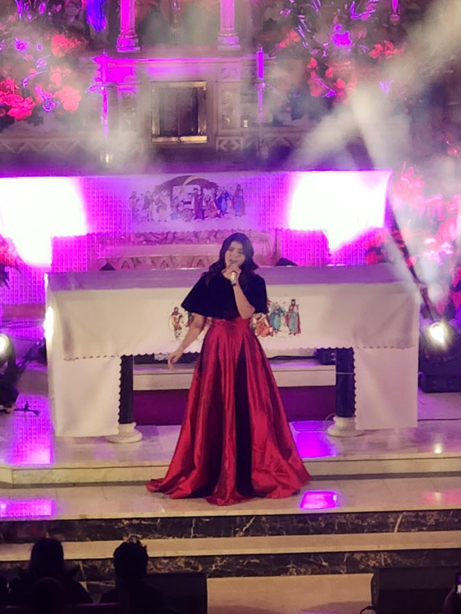 Wielkie Kolędowanie z gwiazdami na Greenpoincie