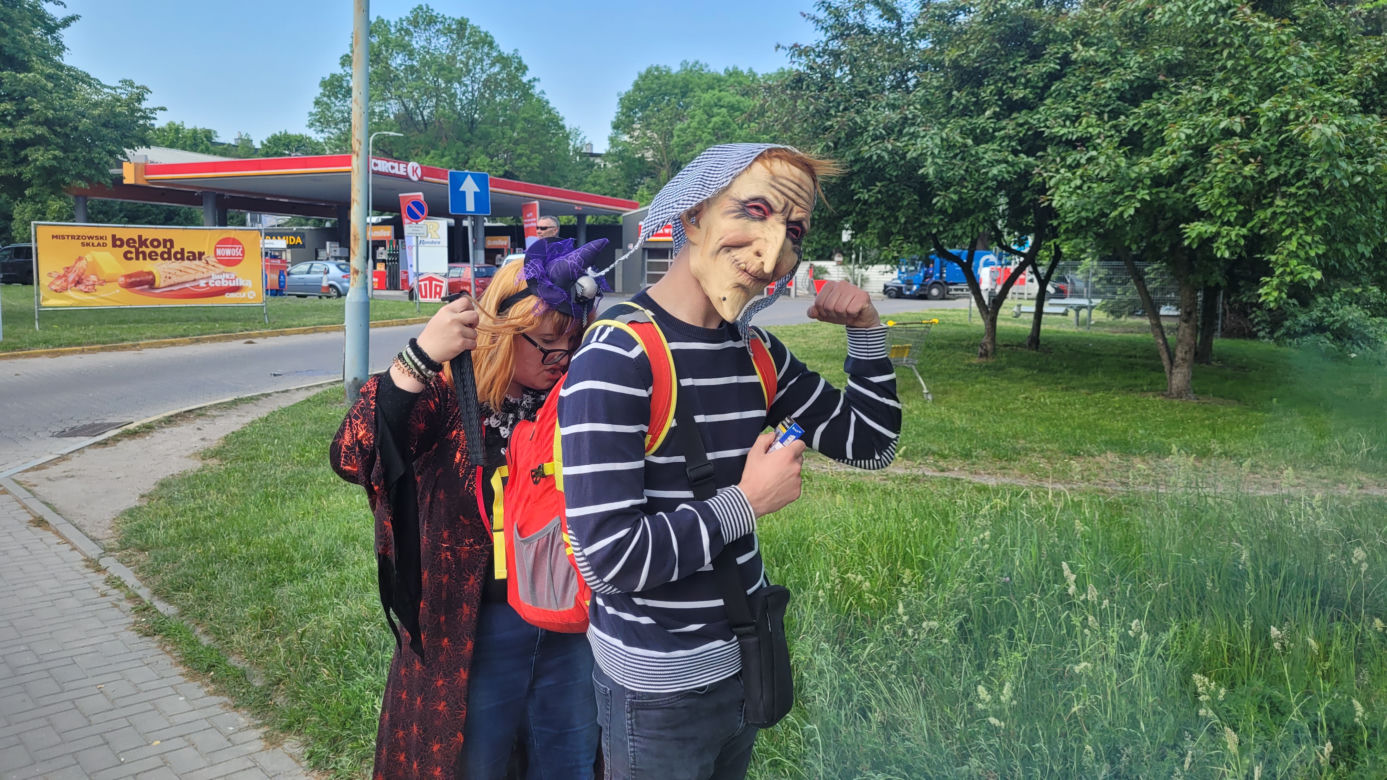 Kortowiada rozpoczęta! Uczestnicy Parady Wydziałów zachwycili kolorowymi strojami [ZDJĘCIA]