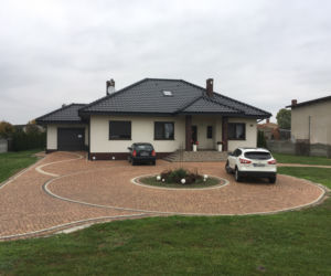 Wzorowy uczeń powiesił się w szafie