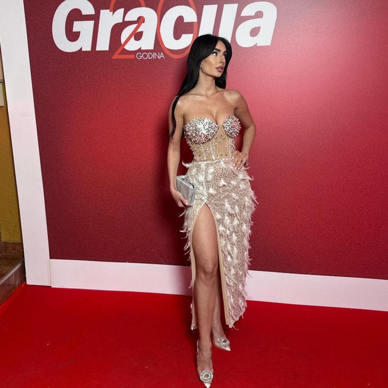 Almina Hajradinović
