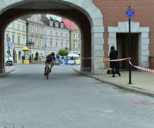 Karpacki Wyścig Kurierów. Kolarze rywalizowali pod Zamkiem