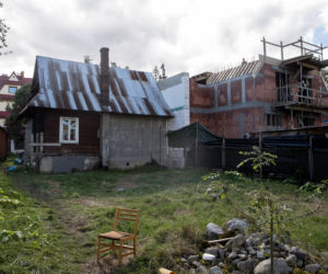 Góralka walczy o 20 cm ziemi, które, jak twierdzi chce jej zabrać sąsiad