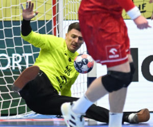  ME w piłce ręcznej.  Reprezentacja Polski przegrała z Islandią 23:31