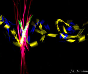 Lightpainting: Tak się maluje światłem latarki!