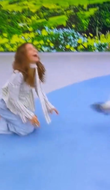 Julia Wieniawa upadła wchodząc do studia "Halo tu Polsat"