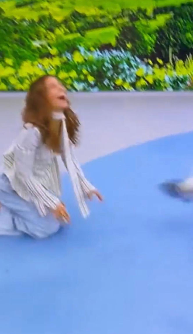 Julia Wieniawa upadła wchodząc do studia "Halo tu Polsat"