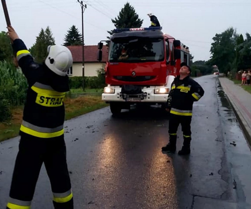 Burze, strażacy