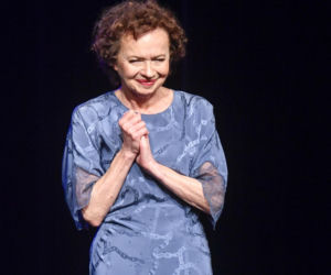 Pamiętacie jej debiut w Czterdziestolatku? Tak przez dekady zmieniała się Joanna Szczepkowska