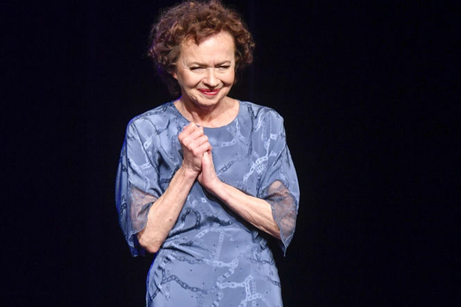 Pamiętacie jej debiut w "Czterdziestolatku"? Tak przez dekady zmieniała się Joanna Szczepkowska