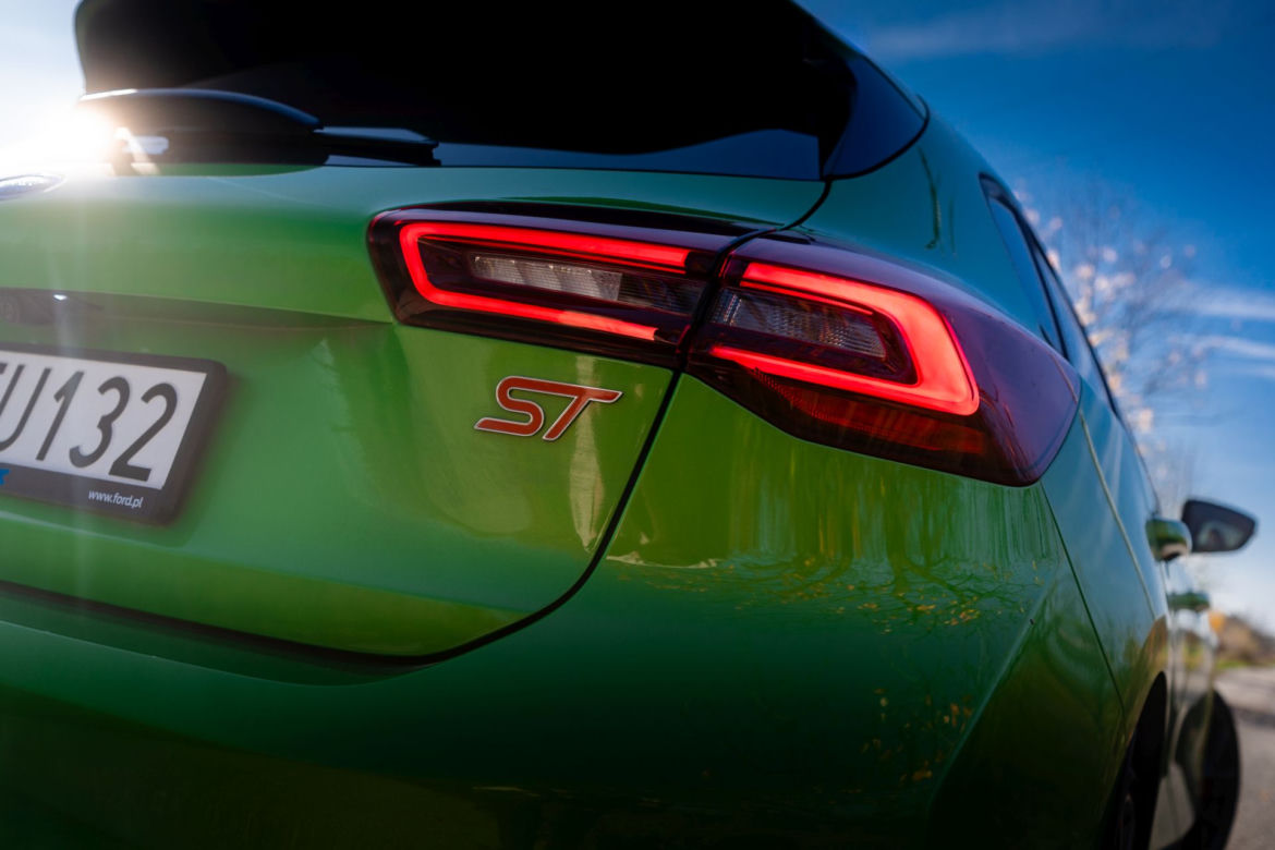 Ford Focus ST X 2.3 EcoBoost 280 KM M6