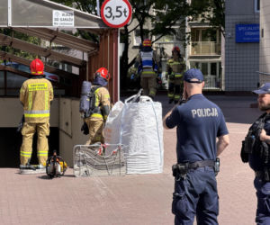 Groźny pożar w garażu na warszawskim Śródmieściu