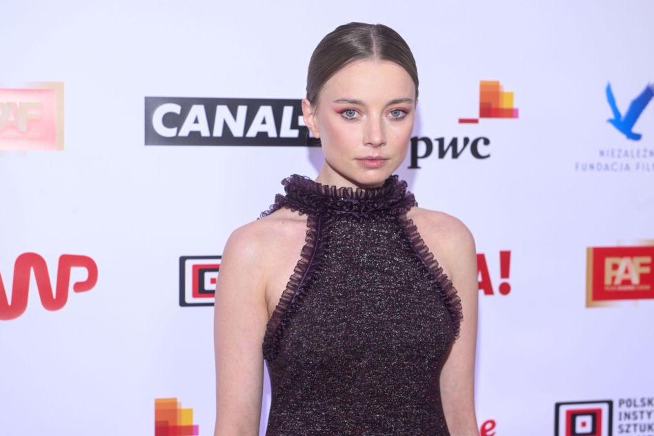 Ewa Kasprzyk komentuje nową "Lalkę" z Dorocińskim i Urzędowską