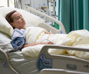 M jak miłość. Magda (Anna Mucha) w szpitalu 