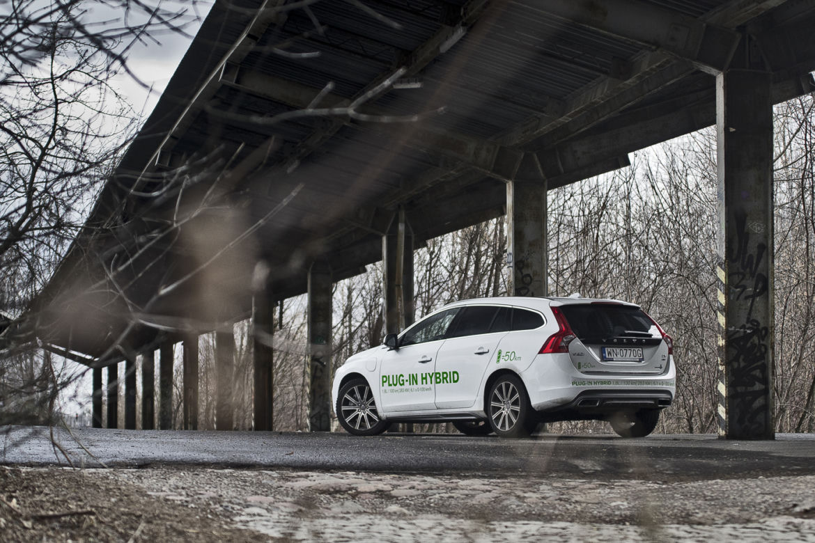 Volvo V60 Plug-in Hybrid Summum AWD