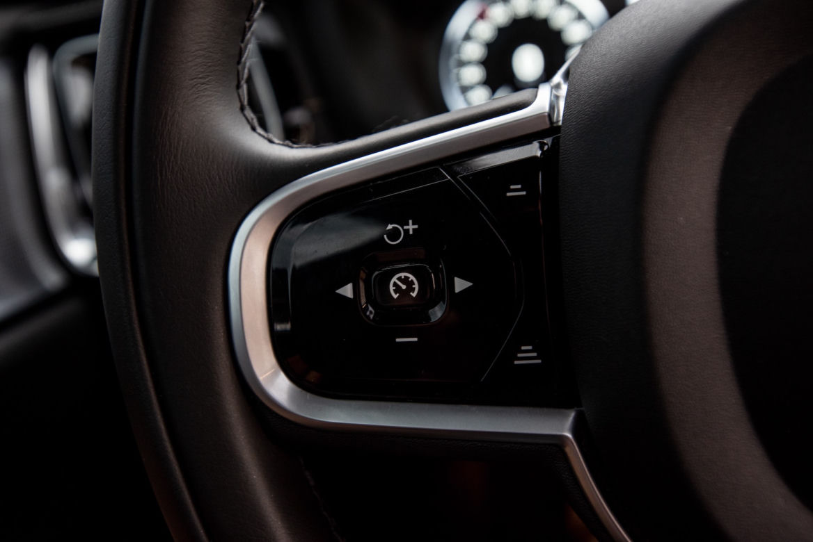 Volvo V60 D4 AWD Cross Country Pro