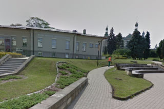 Radio Kielce zwyczajnie kłamie! Mocne oświadczenie dyrektor BWA w Kielcach!