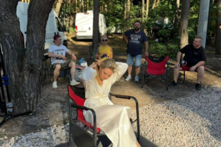 Na dobre i na złe po wakacjach nowy sezon. Dorota Dobra (Joanna Kuberska) na planie