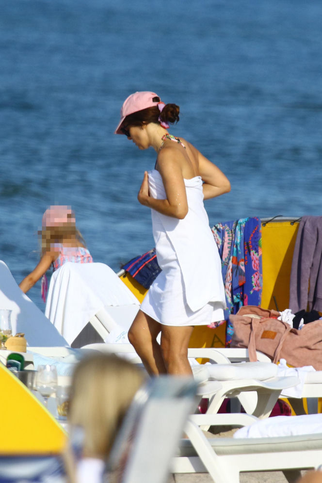 Anna Czartoryska-Niemczycka na plaży