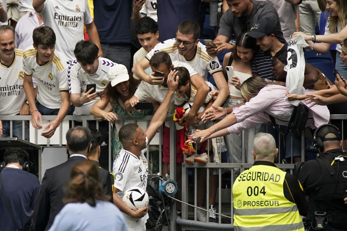 Prezentacja Kyliana Mbappe w Realu Madryt
