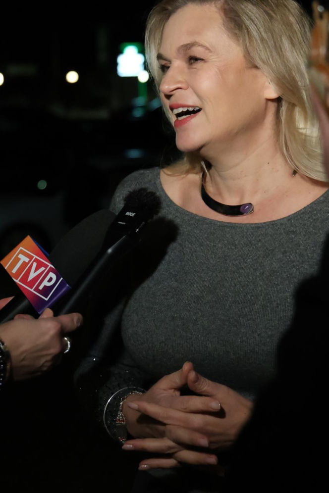 Barbara Nowacka na studniówce