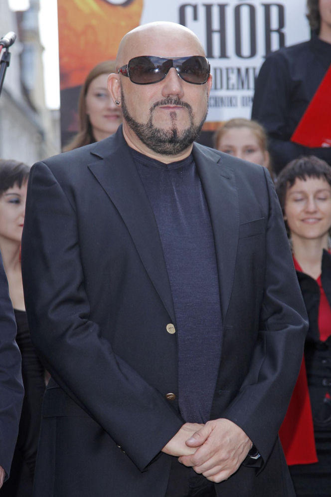 Tak Grzegorz Skawiński wyglądał w czasach O.N.A. Dziś jest jedną z ikon polskiej muzyki