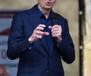 Nie ma życia poza PiS?
