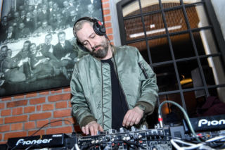 To on ma skraść show w Tańcu z Gwiazdami. Będzie Karolakiem nowej edycji!