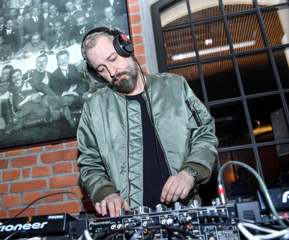 To on ma skraść show w Tańcu z Gwiazdami. Będzie Karolakiem nowej edycji!