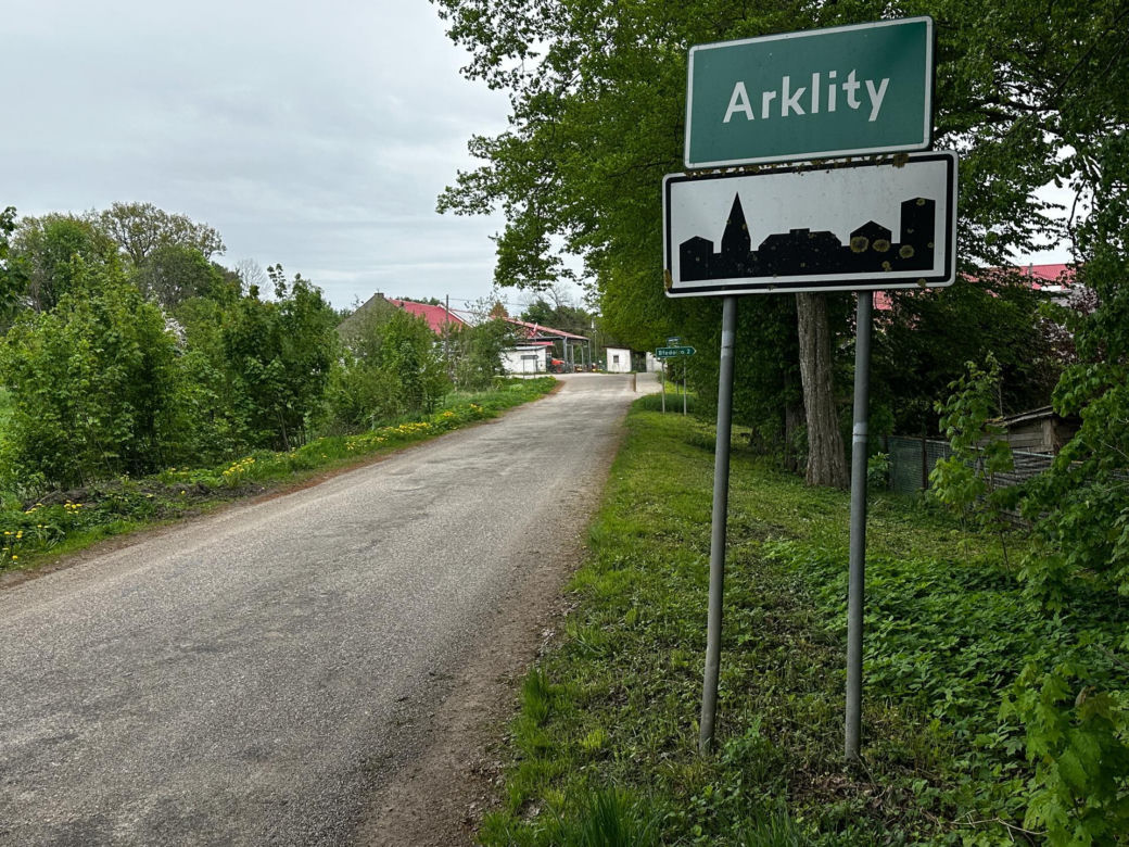 13-letni Mikołaj zginął nad jeziorem. xxx Śledczy mówią o brutalnym pobiciu