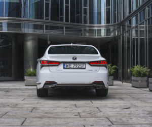 Lexus LS500h F-Sport