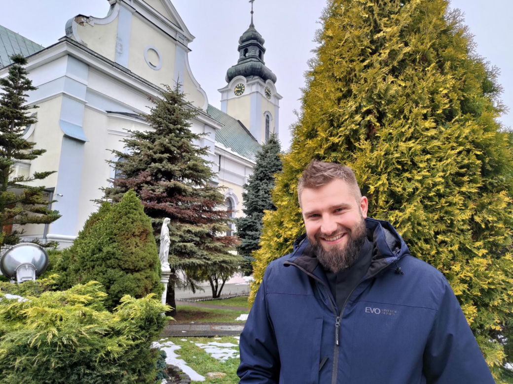 Oszust podszywa się pod księdza
