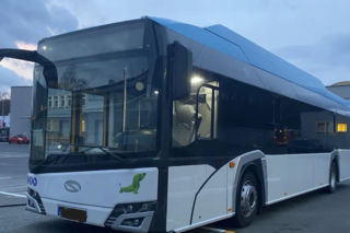 Jeszcze nie wyjechał na ul. Wałową, a już trafił do serwisu. Problemy nowego autobusu w Tarnowie