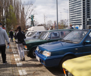 Bydgoskie klasyki zaparkowały przed Torbydem [ZDJĘCIA]