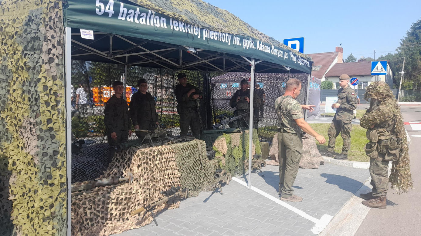 Muzeum Bitwy Warszawskiej. Pierwsze zdjęcia ze środka