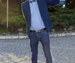 Tak na początku kariery wyglądał Piotr Kędzierski. Dziś trudno go rozpoznać na starych zdjęciach