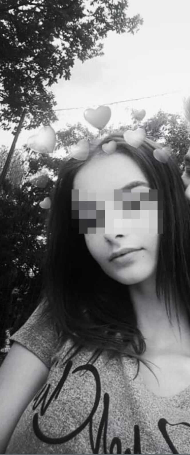 Dziewczyny przed szkołą tłukły się jak w ringu