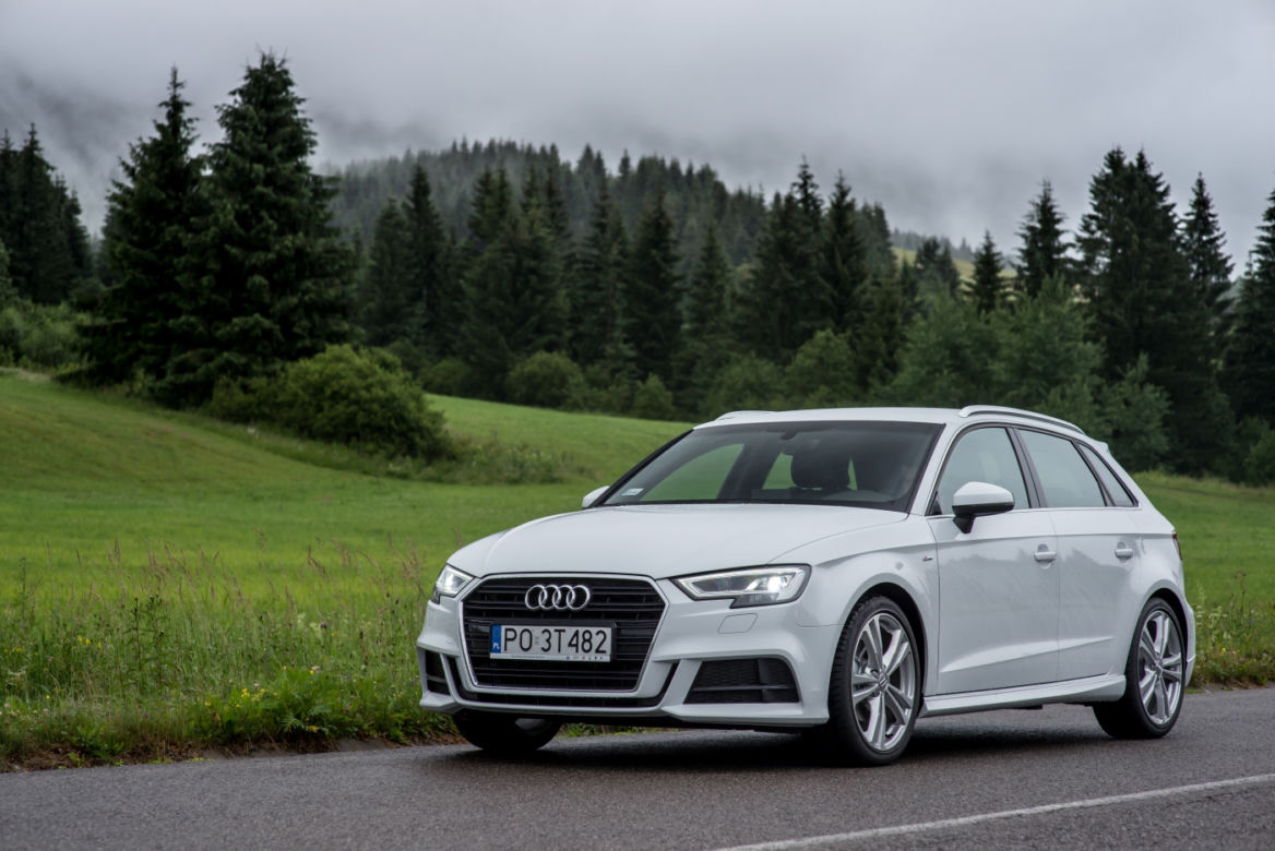 Audi A3 Sportback lifting 2016