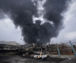 Czarny deszcz spadł w Iranie! Słońce zniknęło