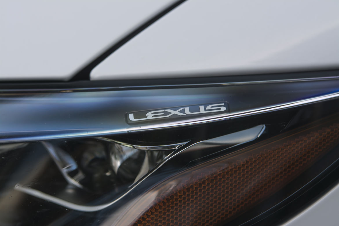 Lexus LS500h F-Sport