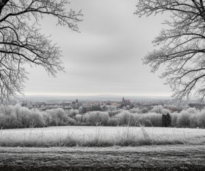 Zima zaskoczyła w Zamościu. Kiedy wreszcie spadnie śnieg?
