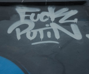 Wojna na Ukrainie. Niezwykłe murale w Warszawie