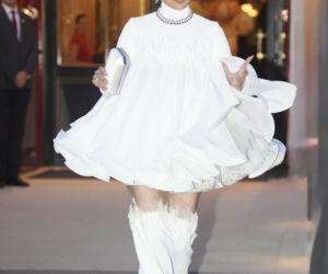 Jennifer Lopez w sukni Stephane'a Rollanda