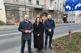 Kamienica przy Polowej 59 w Łomży odzyska dawny blask! Będą tam kolejne lokale komunalne