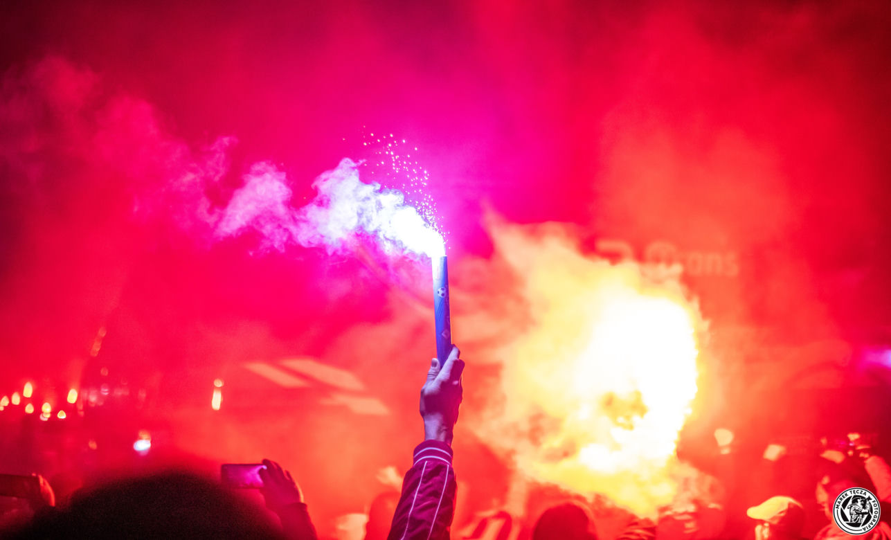 Raków Częstochowa Mistrzem Polski! Nocna feta w Częstochowie