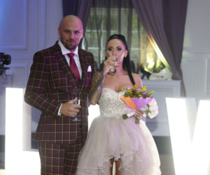 Zjawiskowy ślub Krzysztofa Głowackiego. Zniewalająca panna młoda, Szpilka zachwycił strojem