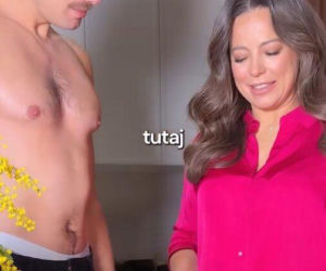 Tłusty czwartek w wersji 18+? Anna Mucha smaruje obcego mężczyznę czekoladą!