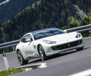 Ferrari GTC4Lusso
